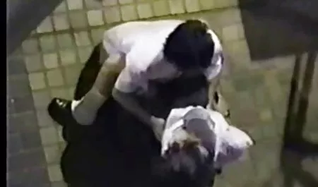Gyönyörű barna szar kemény, arca carton szex elbaszott, Amatőr fotók
