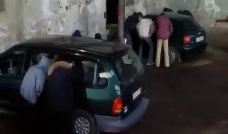 levetkőzik ruha szexuális hotties nagy farok szex
