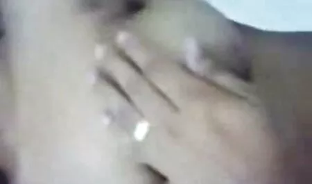 A kertben póker fél hd sex videó válik egy négyes.