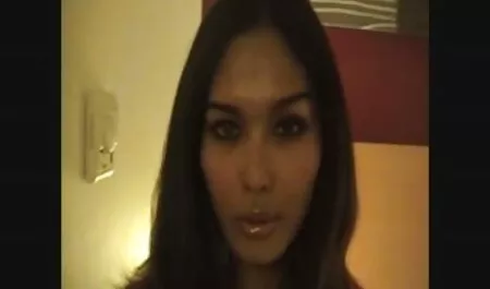 Szopok ingyensex magyarul egy amatőrt, Paco.