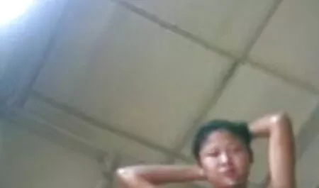 Kültéri lány, hogy hármasban cum Amatőr szexfilmek online videó