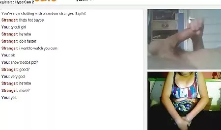 Kanos Transzi csapja ki szex tubes a nagy faszt