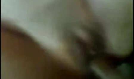 Tinky analized-Lizaveta Kay-első interracial anális szex férfi faszverés