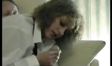 Vörös Leszbikus Nyalogatja a szeretője full hd szex