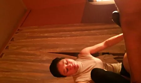 RiHo Matsuoka beleélvezések forró ázsiai modell lesz