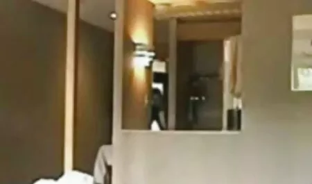 Szex a régi erotikus xxx pornó kunyhóban