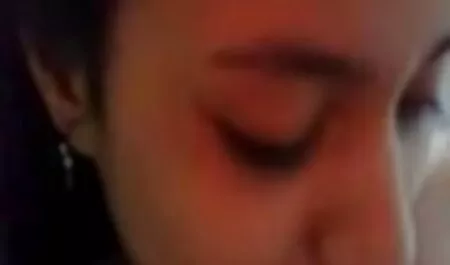 Boszorkány Ella Hughes kéri, hogy xxx letőltés kötött, uralta